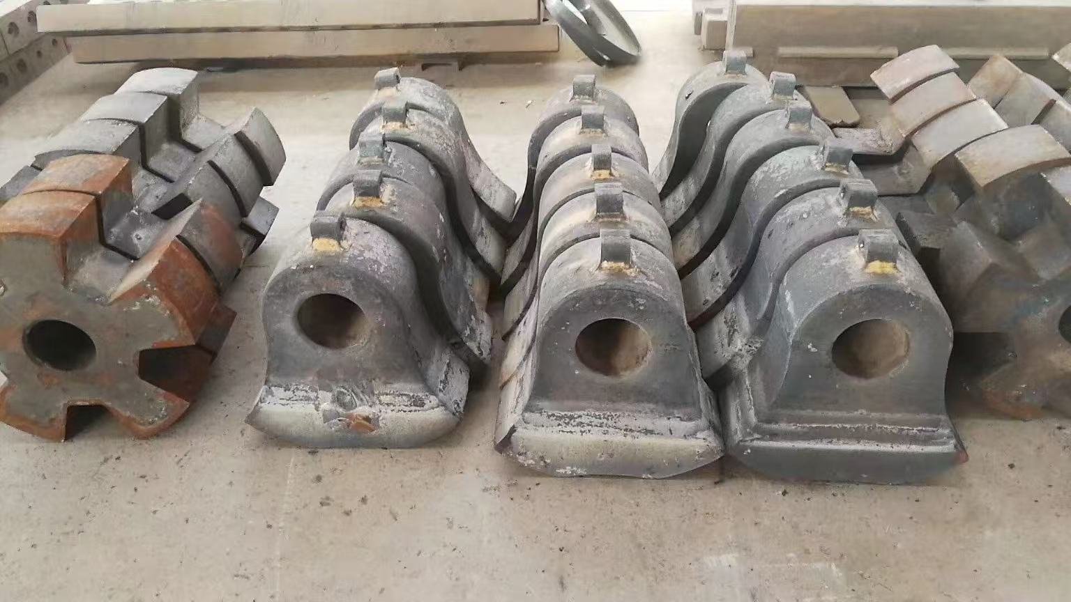 High Chromium Grate Cooler Hammer For Cement Clinker Cooler High Chromium Grate Cooler Hammer For Cement Clinker Cooler