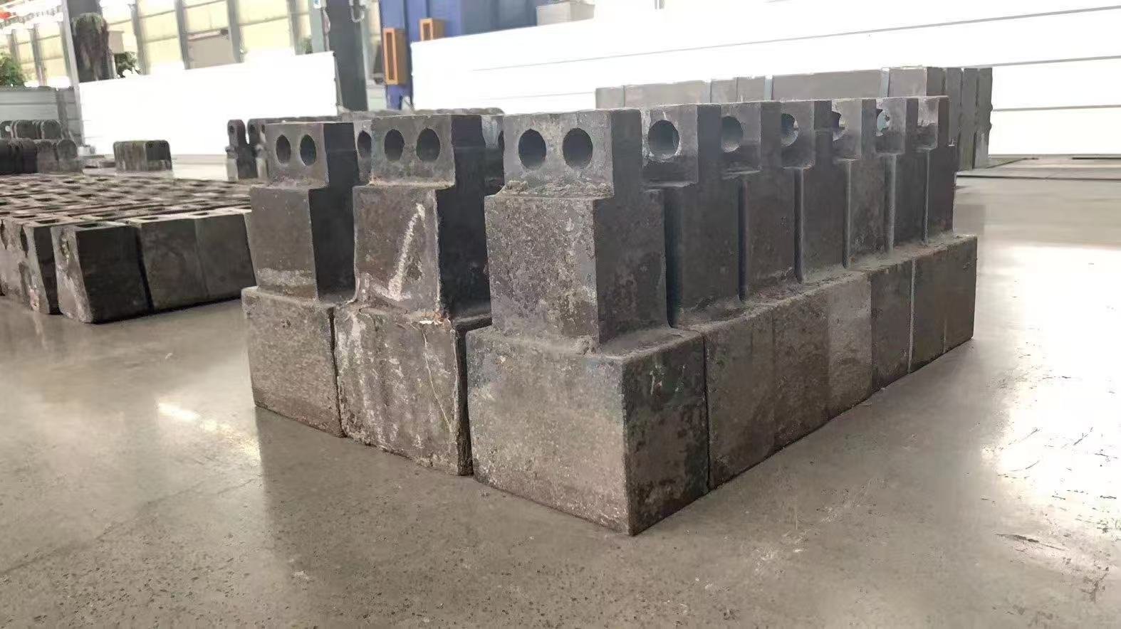 High Chromium Grate Cooler Hammer For Cement Clinker Cooler High Chromium Grate Cooler Hammer For Cement Clinker Cooler