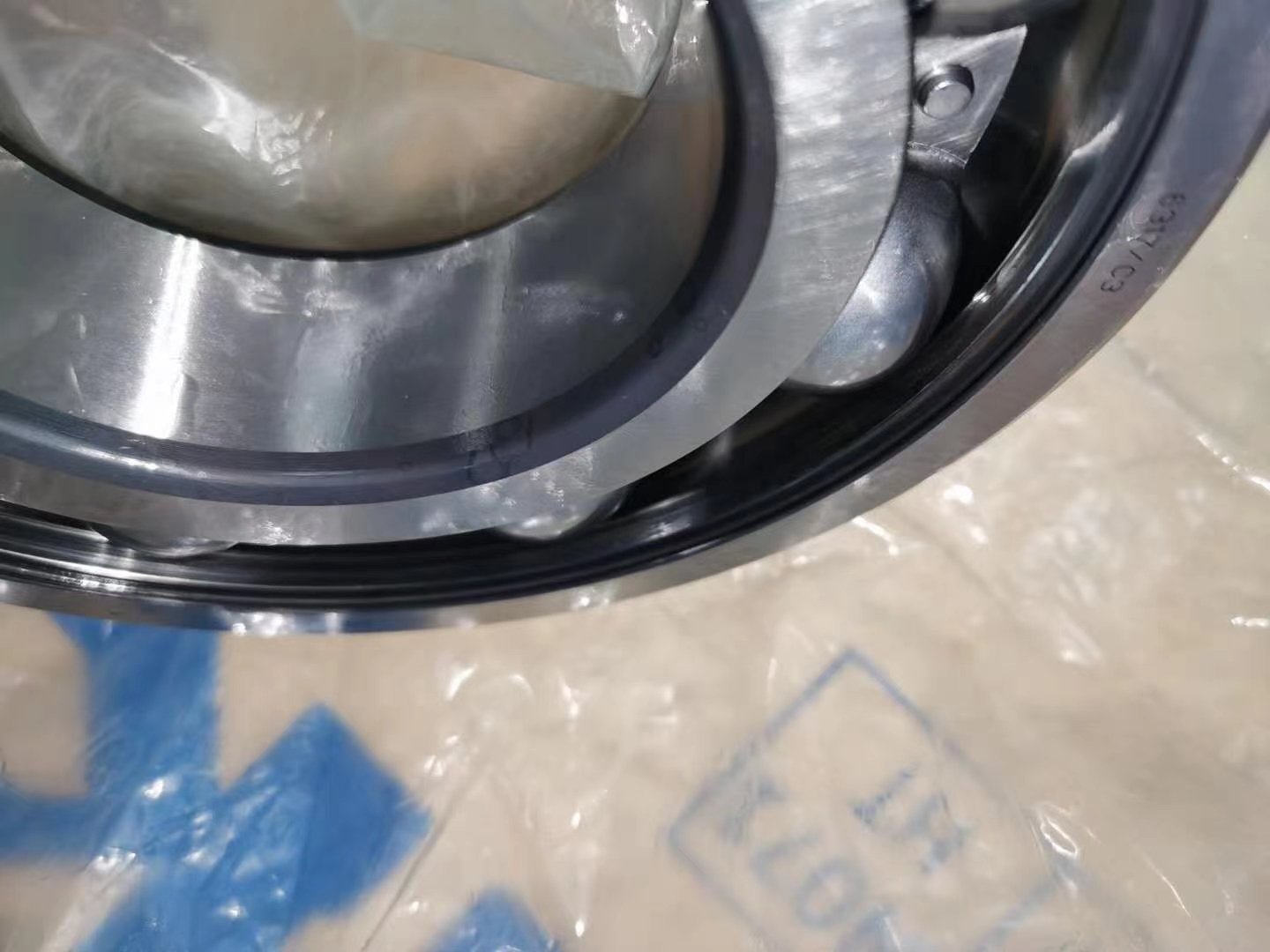 skf 6317 c3细节图2 skf 6317 c3细节图2