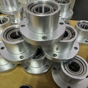 Flange type bearing housing assembly with pre-installed bearing, precision machined bearing seat for cement conveyor transmission